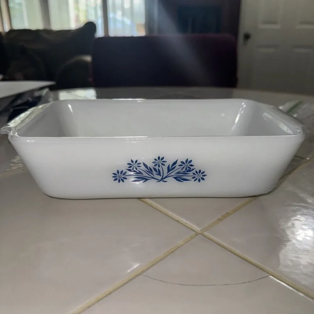Vintage Anchor Hocking/Fire King Milk Glass -Cornflower 1 qt, Loaf Pan #441